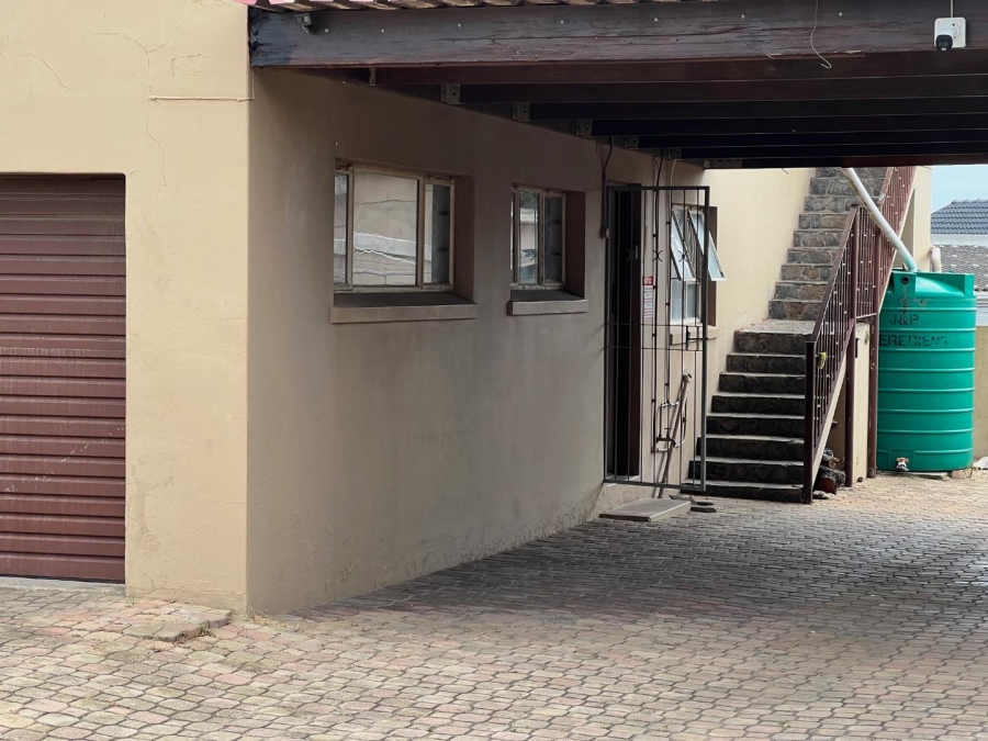 To Let 1 Bedroom Property for Rent in Cotswold Eastern Cape